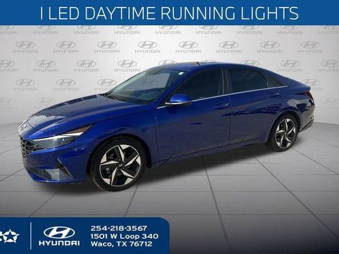 Used 2023 Hyundai Elantra Limited image 14