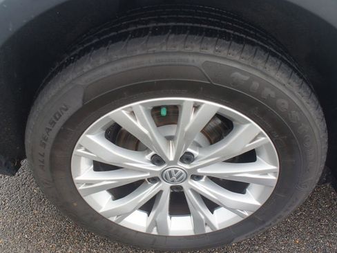 Used 2019 Volkswagen Tiguan S AWD/4WD image 23