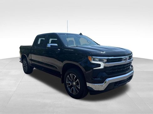 Used 2024 Chevrolet Silverado 1500 LT AWD/4WD image 17