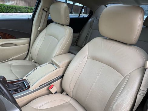 Used 2012 Buick LaCrosse Premium w/ Driver Confidence Package image 22