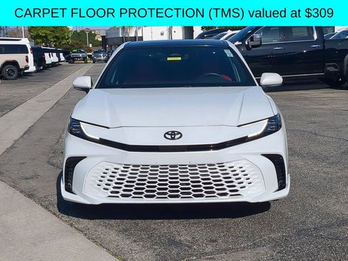 Used 2025 Toyota Camry XSE image 11