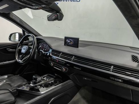 Used 2017 Audi Q7 3.0T Prestige w/ Prestige Package AWD/4WD image 20