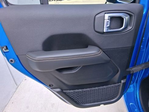 New 2026 Jeep Gladiator Sport image 20