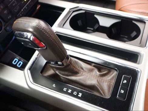 Used 2018 Ford F150 King Ranch w/ Equipment Group 601A Luxury image 9