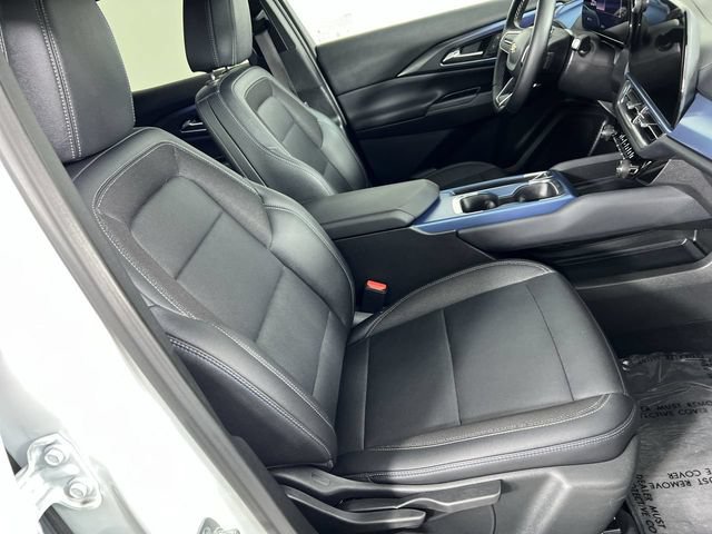 Certified 2024 Chevrolet Equinox EV LT w/ LPO, Blackout Package FWD image 27