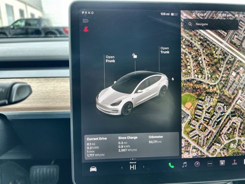 Used 2018 Tesla Model 3 Long Range image 17