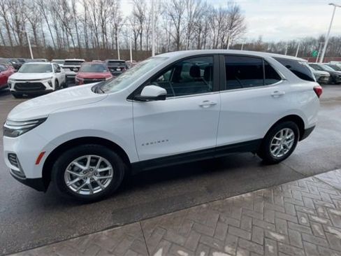 Certified 2022 Chevrolet Equinox LT image 4