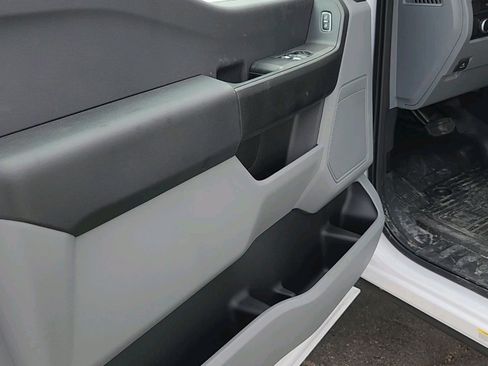 New 2024 Ford F550 4x4 Regular Cab Super Duty image 16