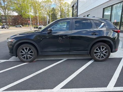 Used 2018 MAZDA CX-5 Touring w/ Preferred Equipment Package AWD/4WD image 2