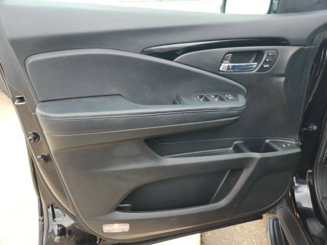 Used 2021 Honda Pilot Touring image 22