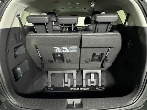 New 2026 Kia Carnival LXS FWD image 35