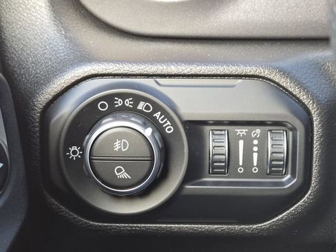 Used 2020 Jeep Gladiator Mojave image 24