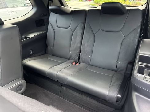 Used 2025 Lexus TX 500h AWD w/ Technology Package image 24