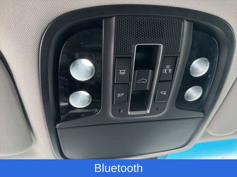 Used 2020 Kia Sorento EX image 14