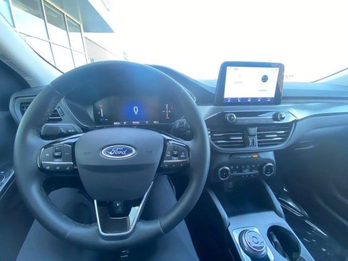 Certified 2023 Ford Escape Active w/ Cold Weather Package FWD image 15