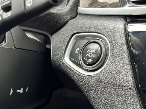 Used 2017 BMW X1 sDrive28i FWD image 25