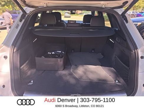 Used 2024 Audi Q5 e Premium Plus AWD/4WD image 15