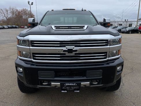 Used 2017 Chevrolet Silverado 2500 High Country w/ Duramax Plus Package image 9
