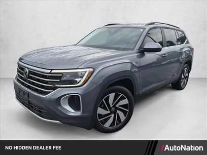Used 2024 Volkswagen Atlas SE w/ Panoramic Sunroof Package