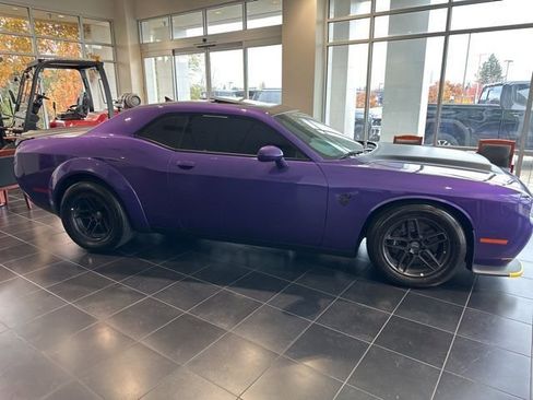 Used 2023 Dodge Challenger SRT Hellcat Redeye image 2