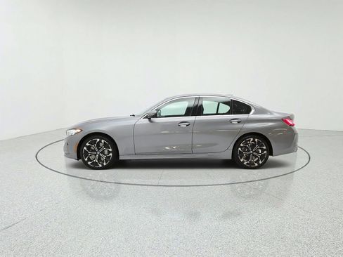 Used 2025 BMW 330i Sedan w/ Convenience Package RWD image 8