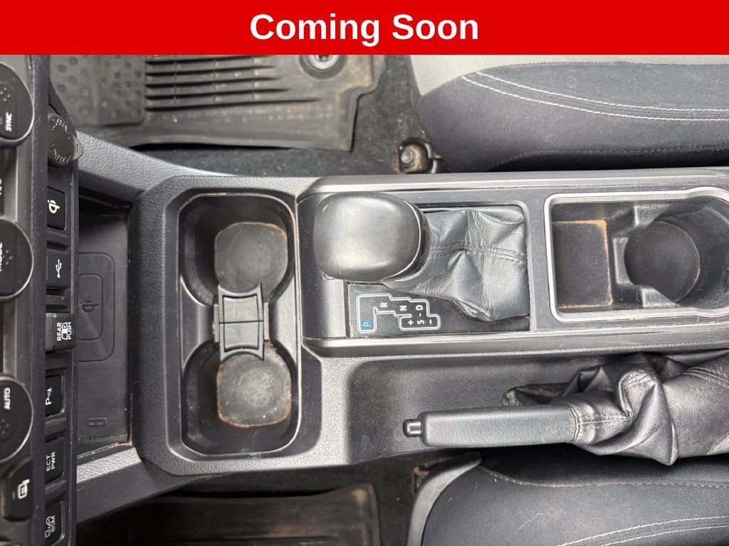 Used 2021 Toyota Tacoma TRD Off-Road w/ Technology Package AWD/4WD image 27