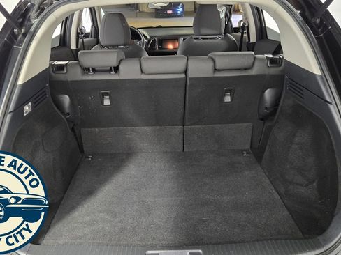 Used 2022 Honda HR-V EX image 33