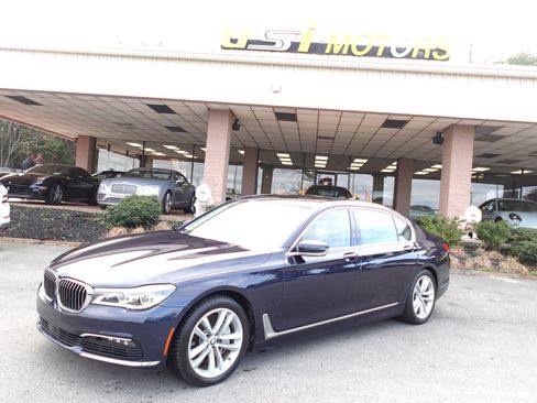 Used 2016 BMW 750i image 26