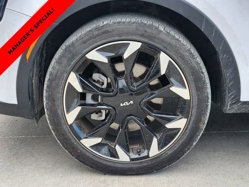 New 2025 Kia Sorento SX FWD image 7
