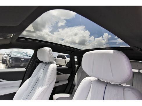 New 2026 Cadillac Lyriq Sport AWD/4WD image 23