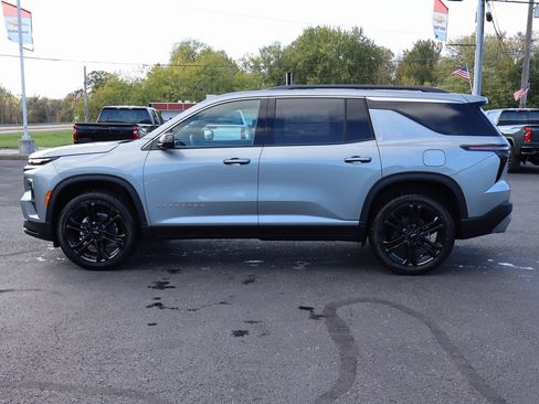 New 2026 Chevrolet Traverse LT w/ Driver Confidence Package image 26