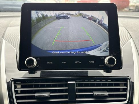 Used 2024 Mitsubishi Eclipse Cross SE image 10