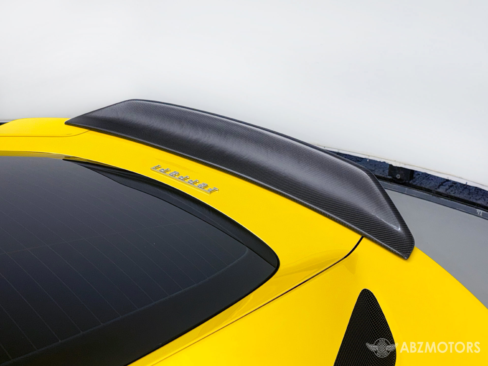 Used 2015 Ferrari F12 Berlinetta RWD image 7