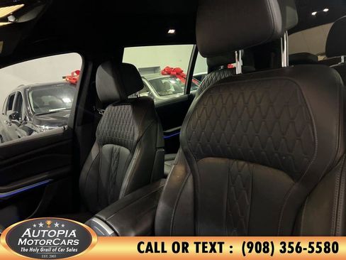 Used 2021 BMW X7 M50i AWD/4WD image 10