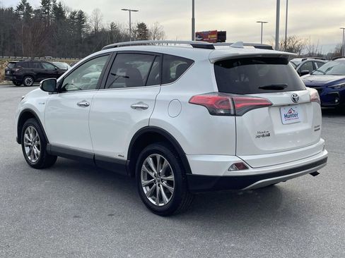 Used 2017 Toyota RAV4 Limited image 26