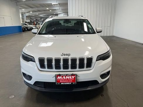 Used 2019 Jeep Cherokee Latitude Plus FWD image 8