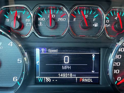 Used 2017 Chevrolet Silverado 1500 LT w/ All Star Edition AWD/4WD image 18