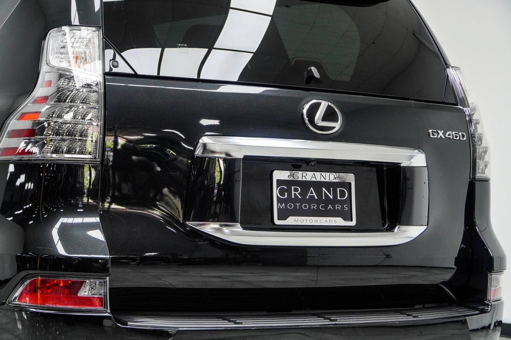 Used 2023 Lexus GX 460 Premium w/ Premium Package AWD/4WD image 19