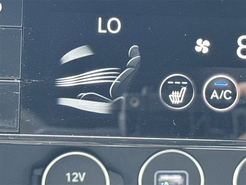 New 2025 Genesis G70 2.5T image 31