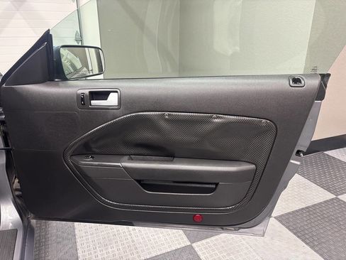 Used 2007 Ford Mustang GT Premium RWD image 18