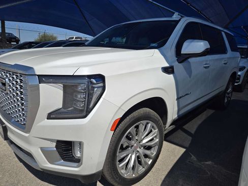 Used 2024 GMC Yukon XL Denali AWD/4WD image 1