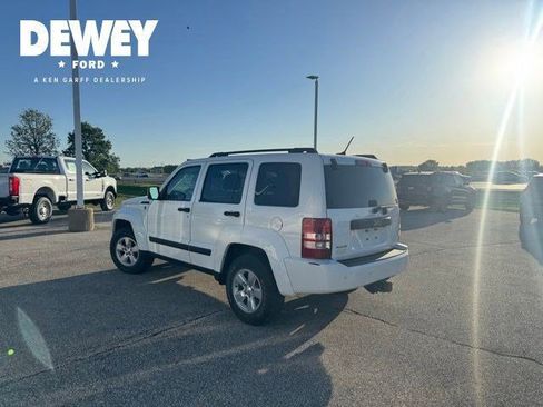 Used 2012 Jeep Liberty Sport w/ Popular Equipment Group AWD/4WD image 9