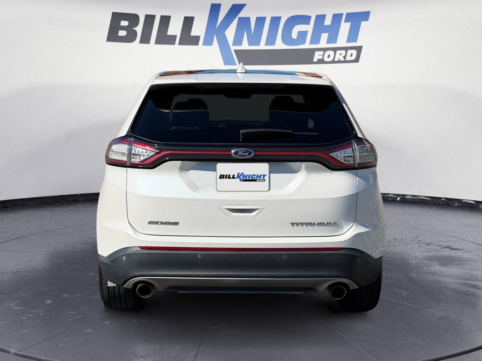 Used 2015 Ford Edge Titanium w/ Equipment Group 301A FWD image 4