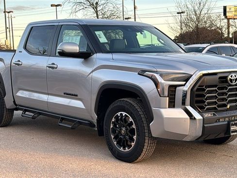 New 2026 Toyota Tundra SR5 image 3