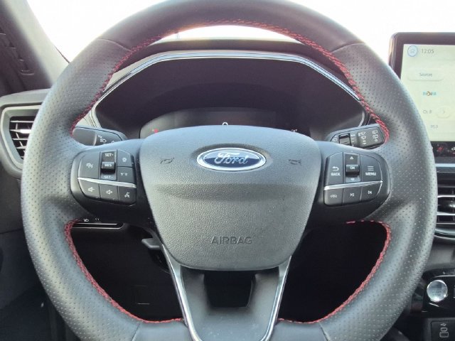 Used 2024 Ford Escape ST-Line w/ Tech Pack #1 FWD image 20