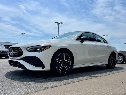 Used 2025 Mercedes-Benz CLA 250 4MATIC image 5