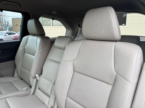 Used 2015 Honda Odyssey EX-L image 32