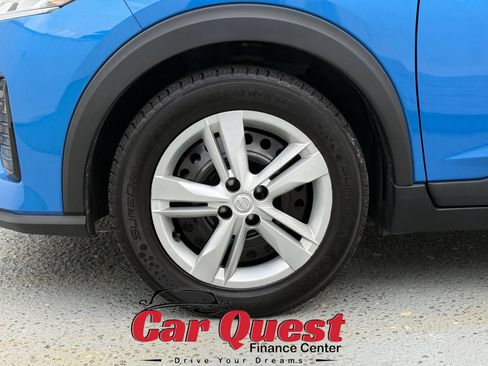 Used 2022 Nissan Kicks S FWD image 21