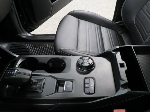 Used 2024 Ford Ranger Lariat w/ FX4 Off-Road Package image 19