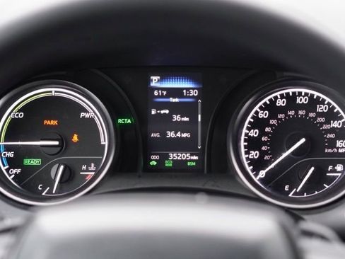 Certified 2023 Toyota Camry SE w/ Cold Weather Package image 18